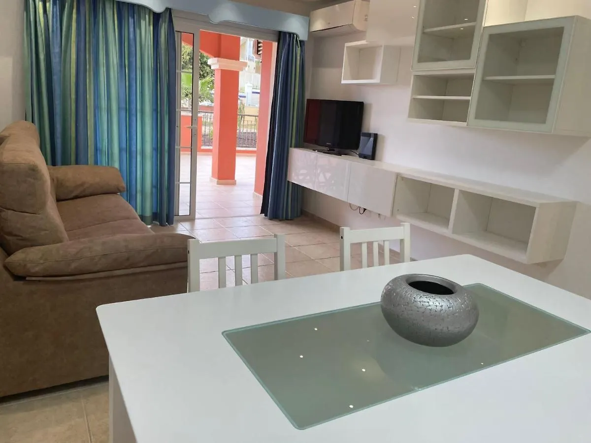 Parque Paraiso, Apartamento Los Cristianos アパート ロスクリスティアーノス